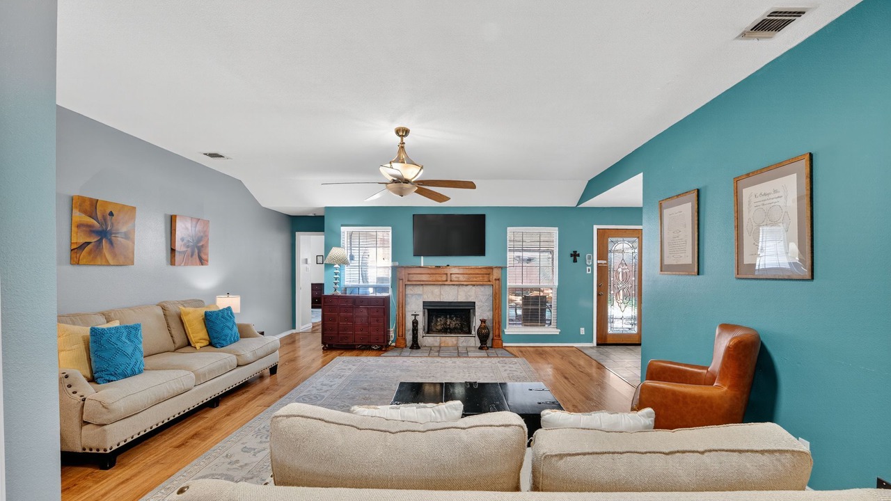 Photo of Livingroom in North San Antonio - SAT