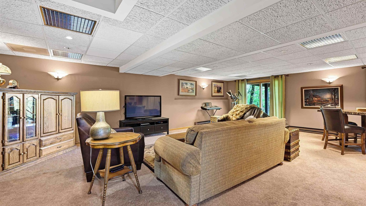 Photo of Livingroom in Beloit