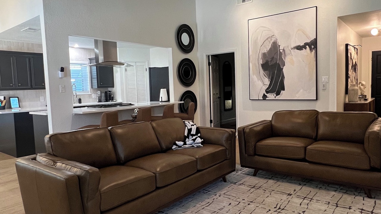 Photo of Livingroom in Midland