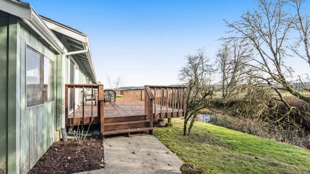 Photo of Patio Balcony in Lacey