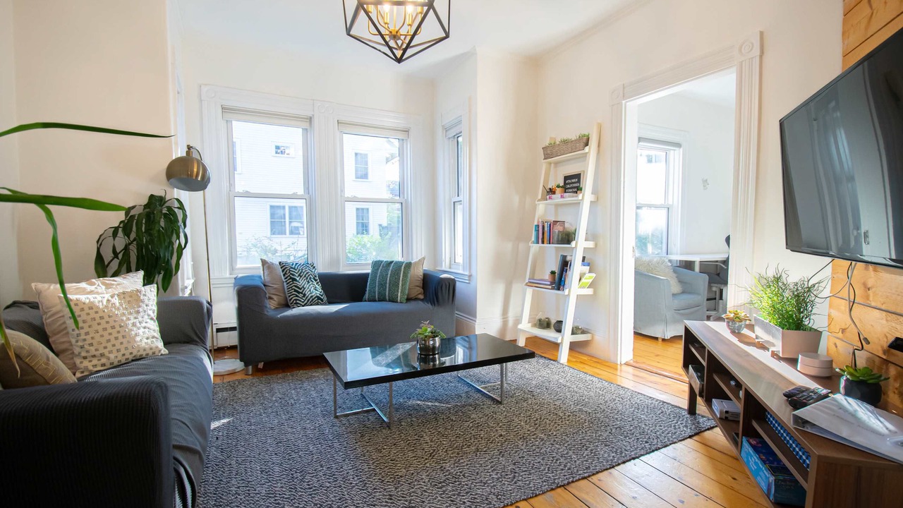 Photo of Bedroom in Neighborhood Nine