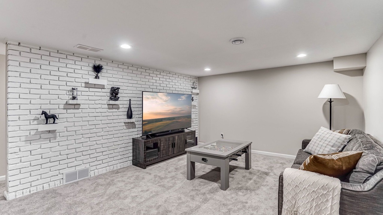 Photo of Livingroom in St. Louis Park