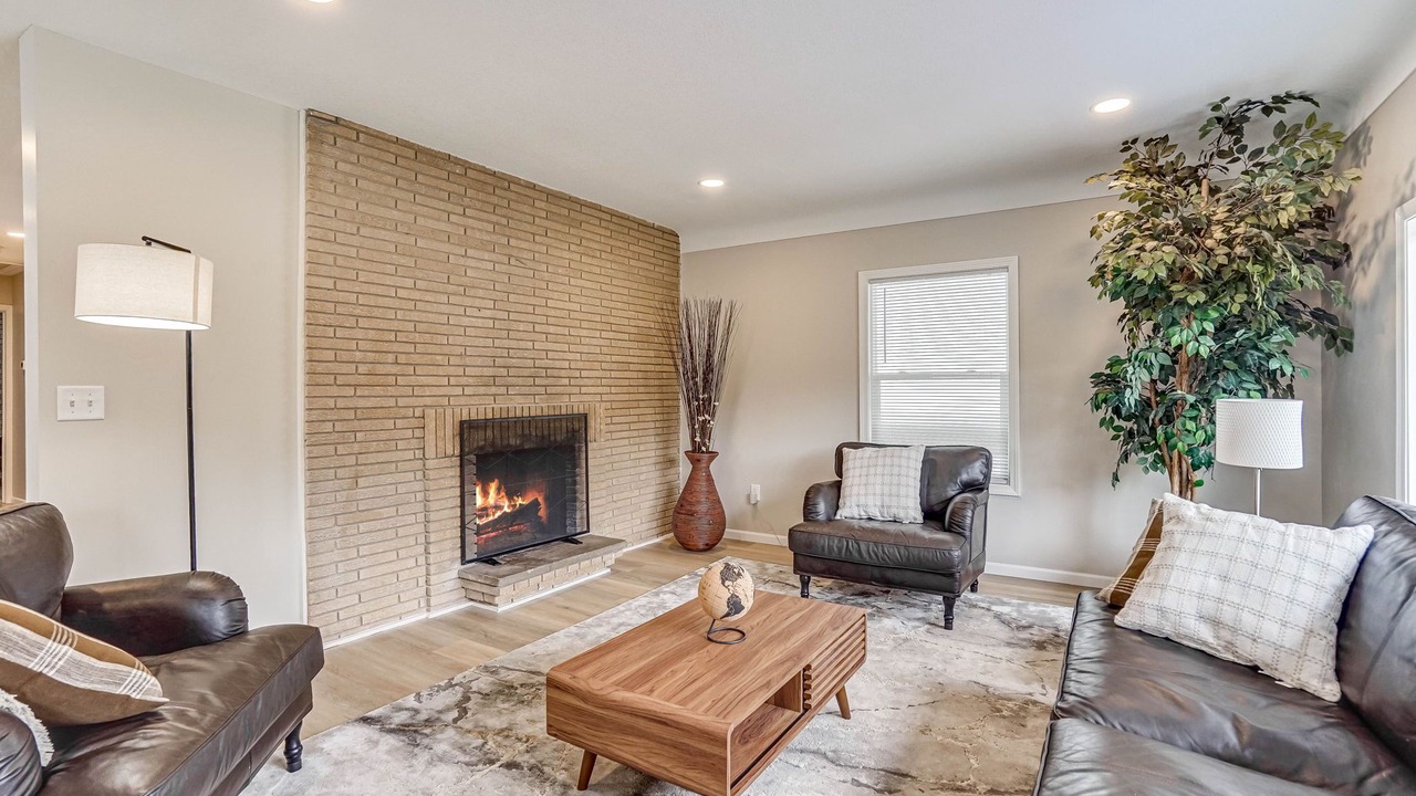 Photo of Livingroom in St. Louis Park