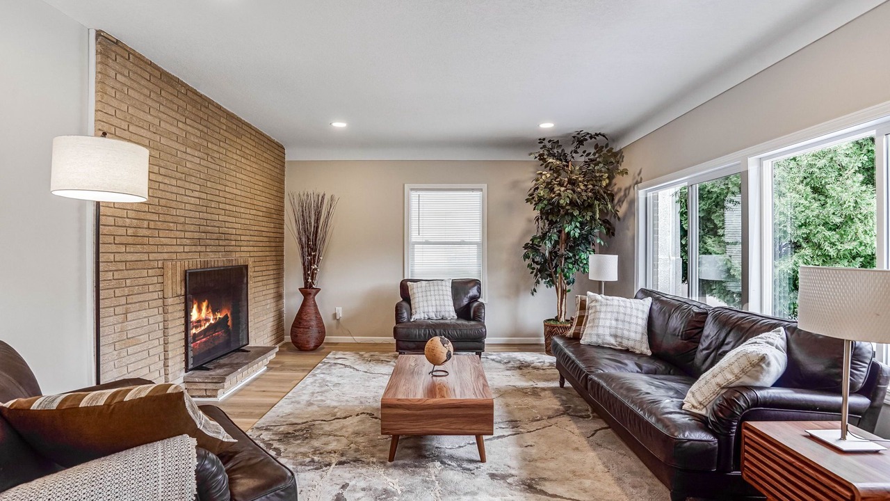 Photo of Livingroom in St. Louis Park