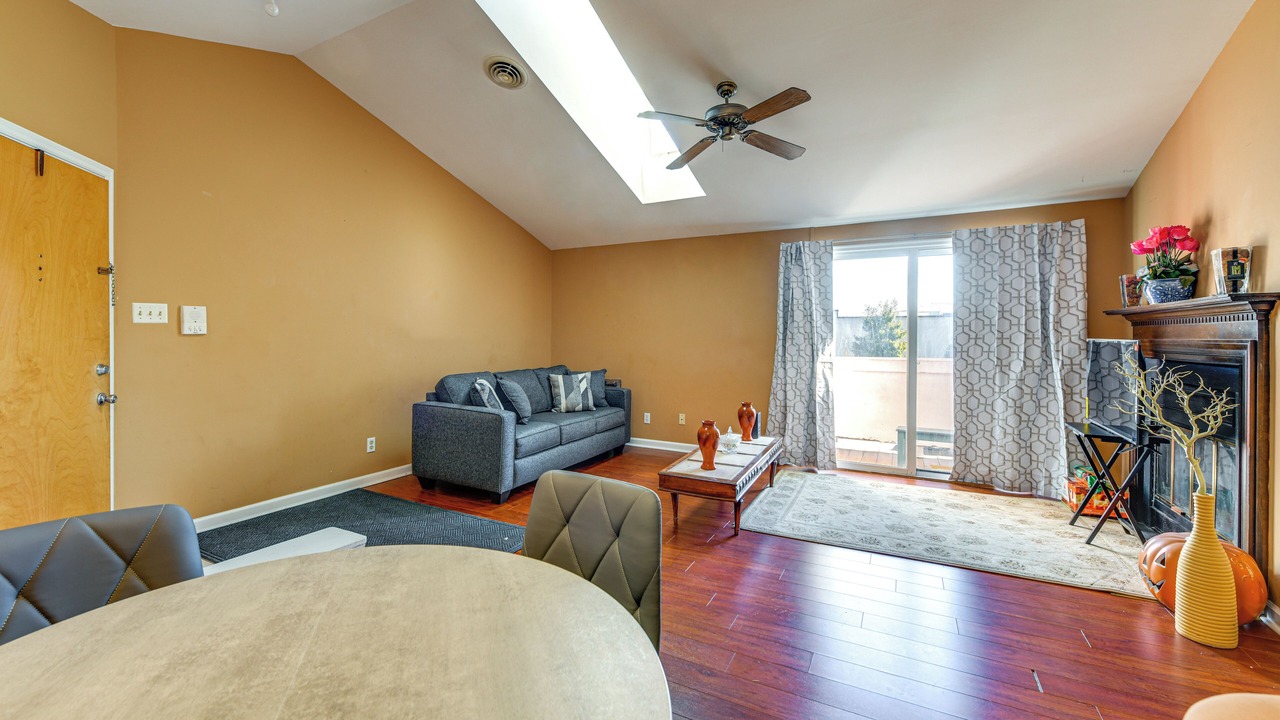 Photo of Livingroom in Tuckahoe