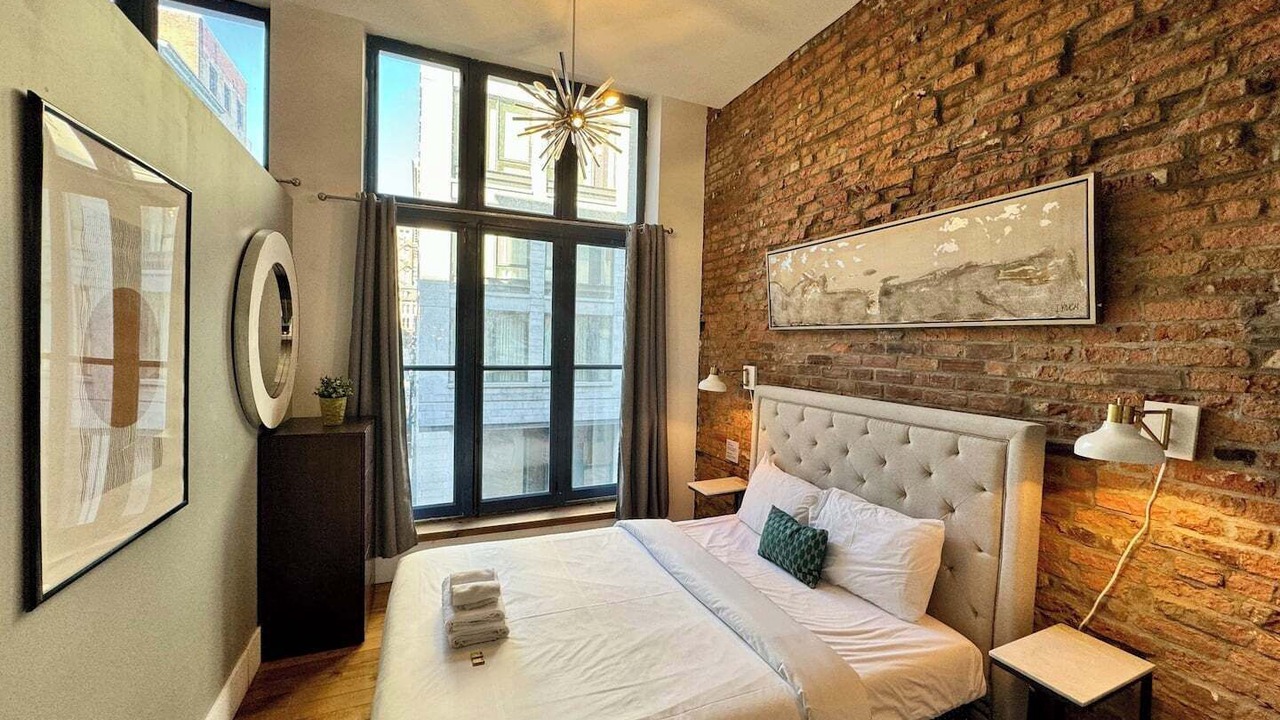 Photo of Bedroom in Old Montreal