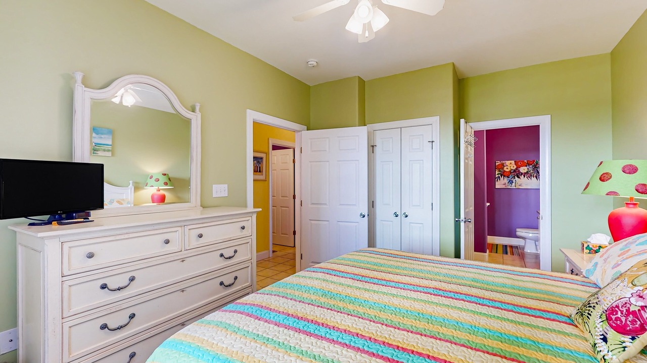 Photo of Bedroom in Indian Beach
