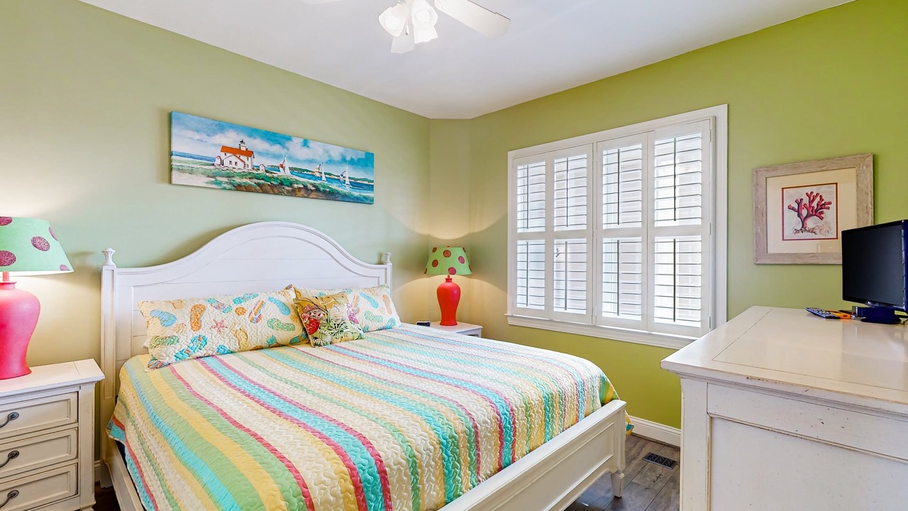 Photo of Bedroom in Indian Beach