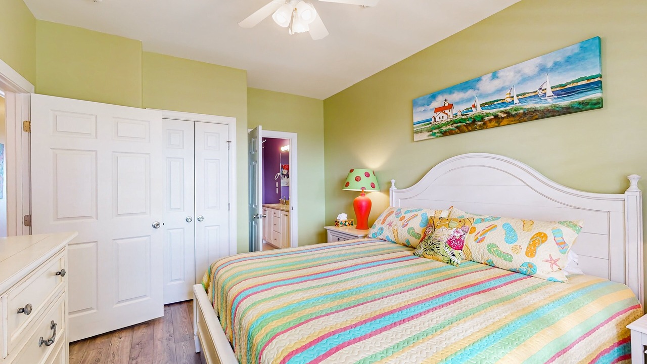 Photo of Bedroom in Indian Beach
