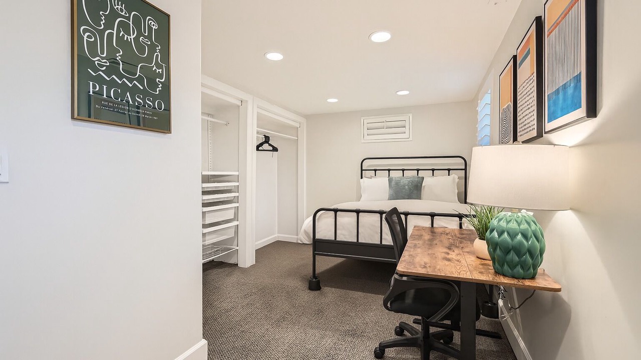 Photo of Bedroom in Holladay