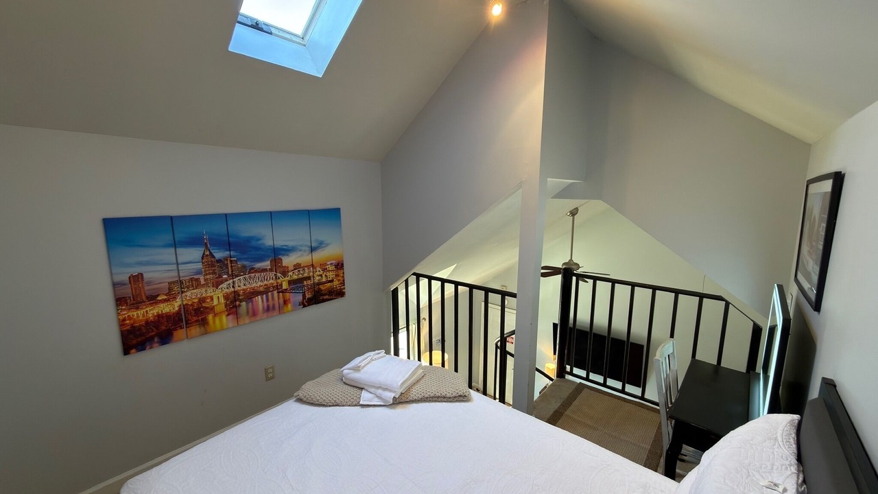 Photo of Bedroom in Rutledge Hill