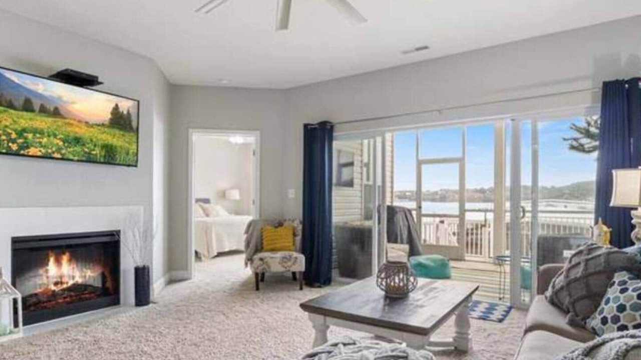 Photo of Livingroom in Rocky Mount