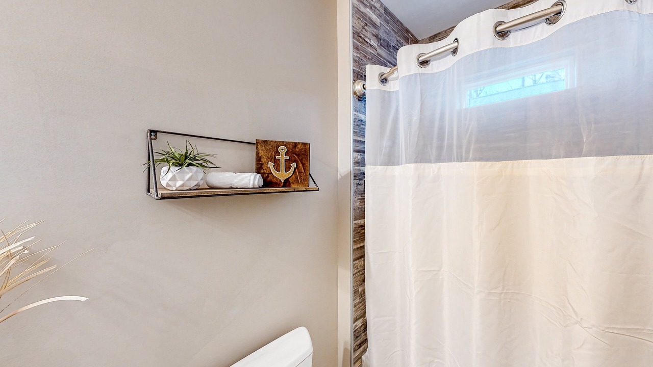 Photo of Bathroom in Tranquil Harbour
