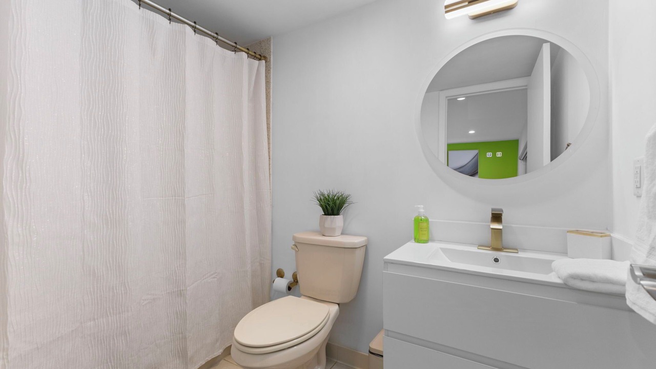 Photo of Bathroom in Lake Sarasota