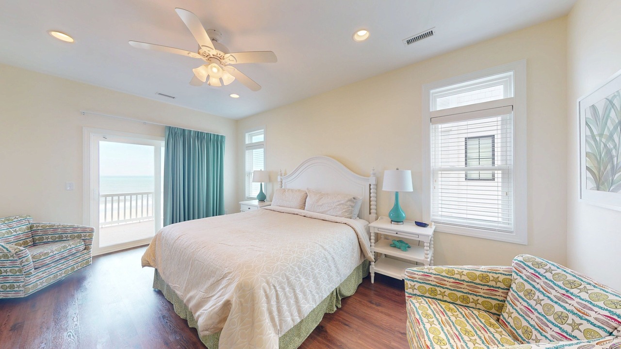 Photo of Bedroom in Surf City