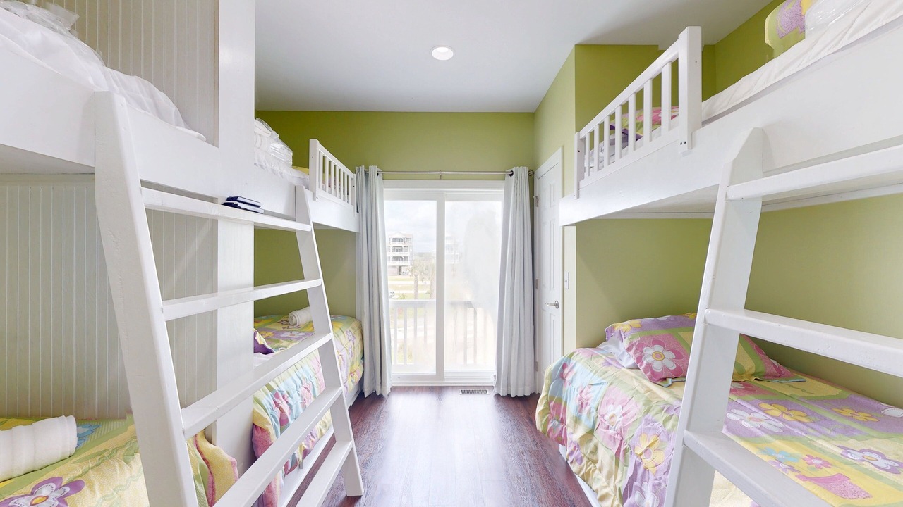 Photo of Bedroom in Surf City