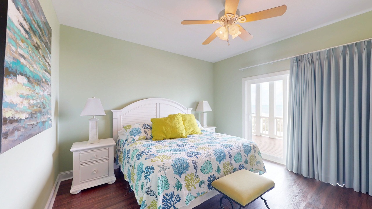 Photo of Bedroom in Surf City