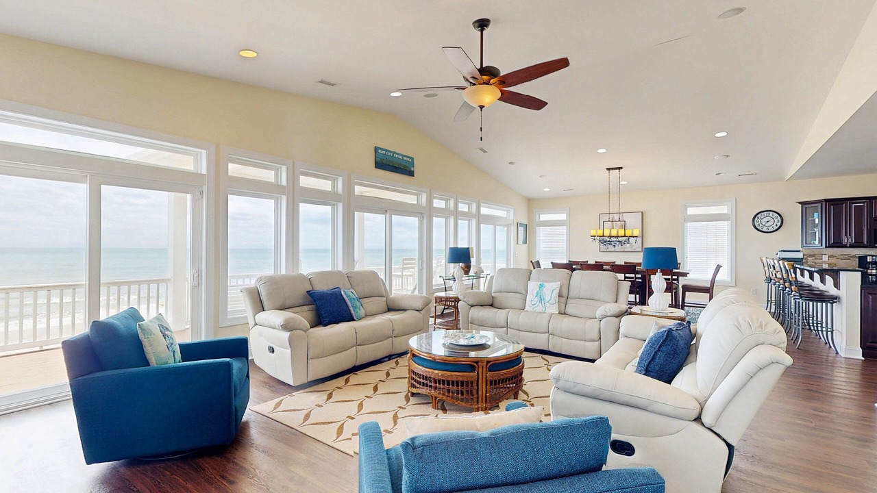 Photo of Livingroom in Surf City
