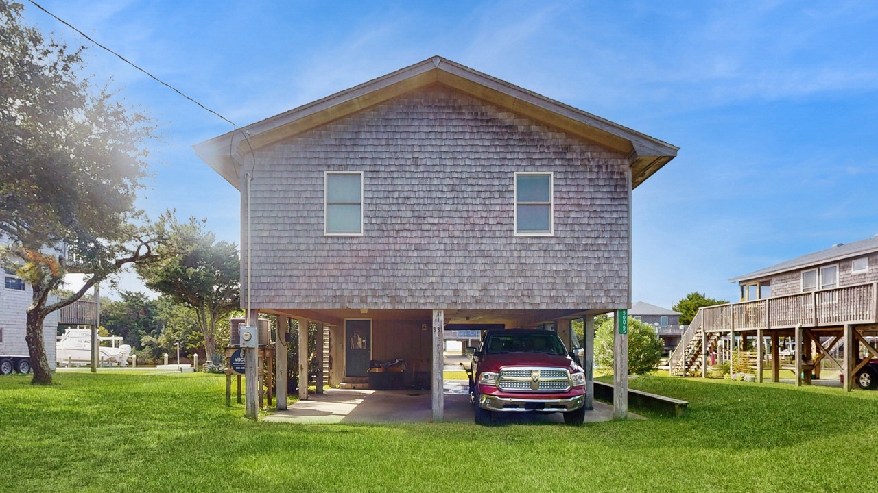 Photo of Outdoor in Brigands' Bay