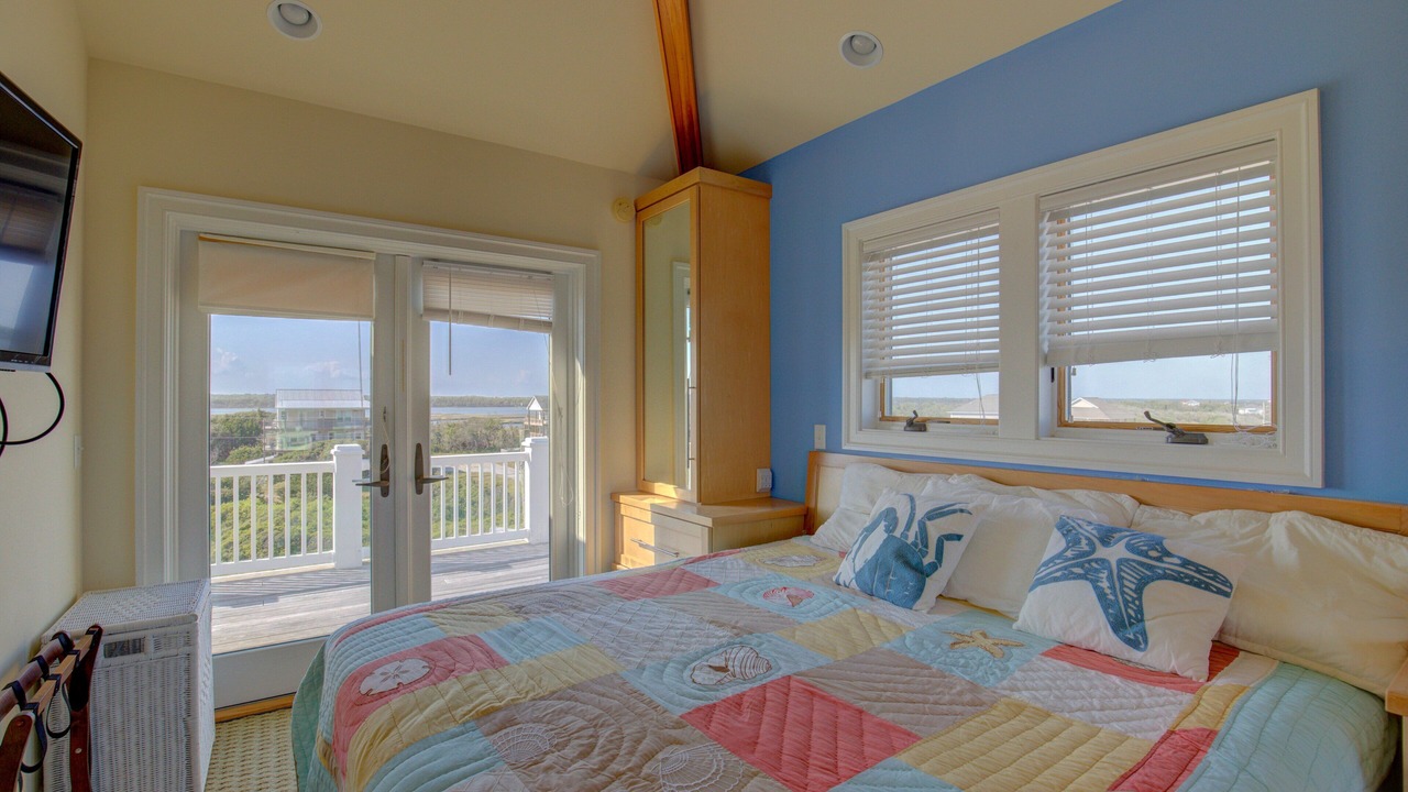 Photo of Bedroom in Ocean City Beach