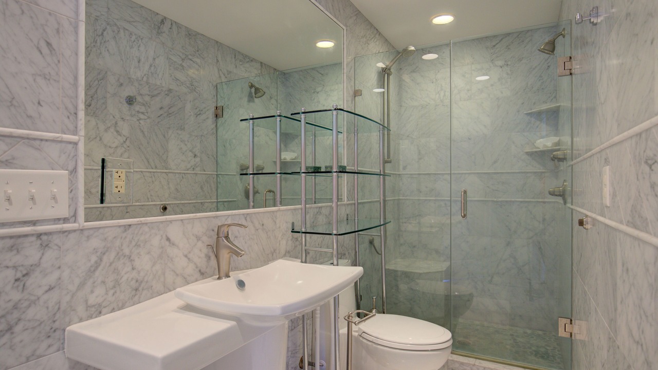 Photo of Bathroom in Ocean City Beach