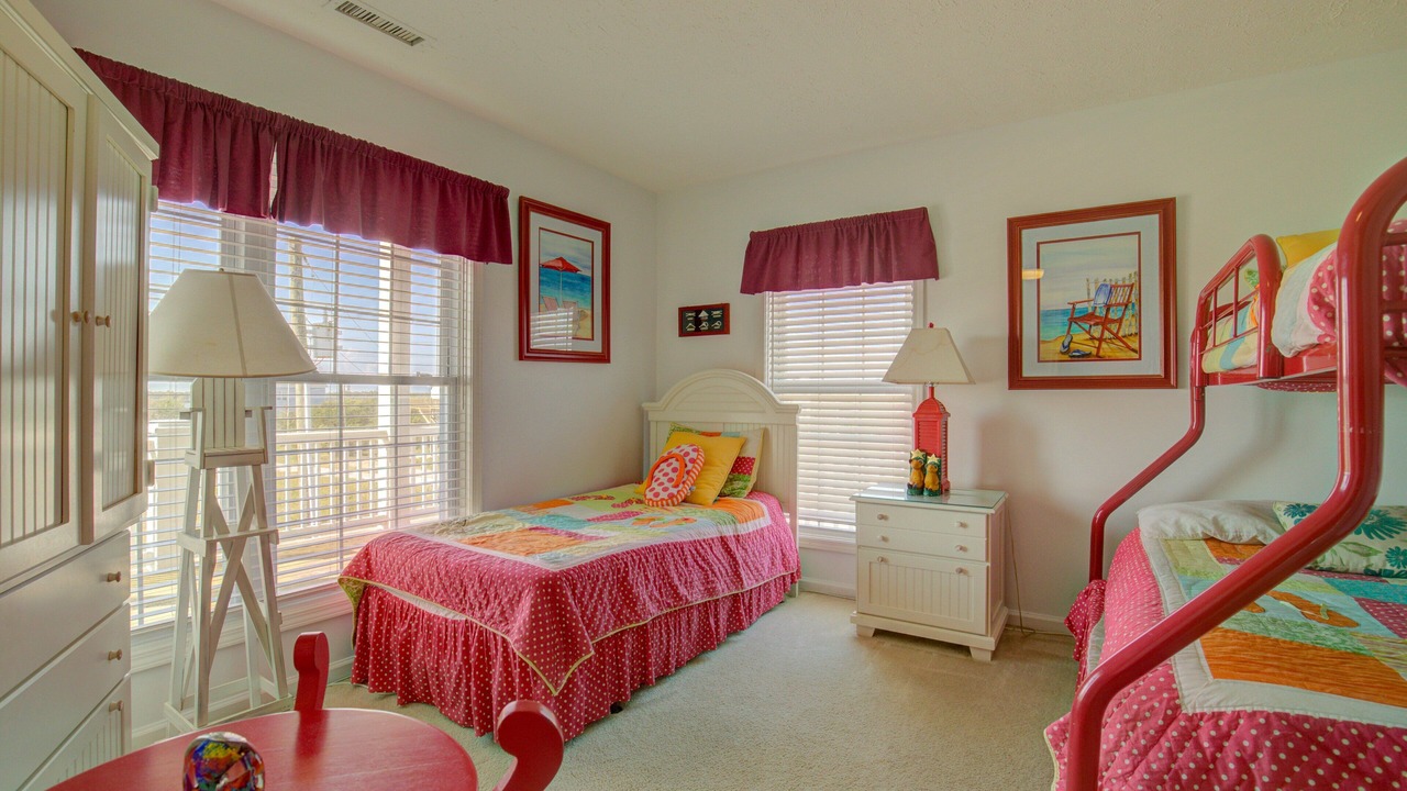 Photo of Bedroom in Ocean City Beach