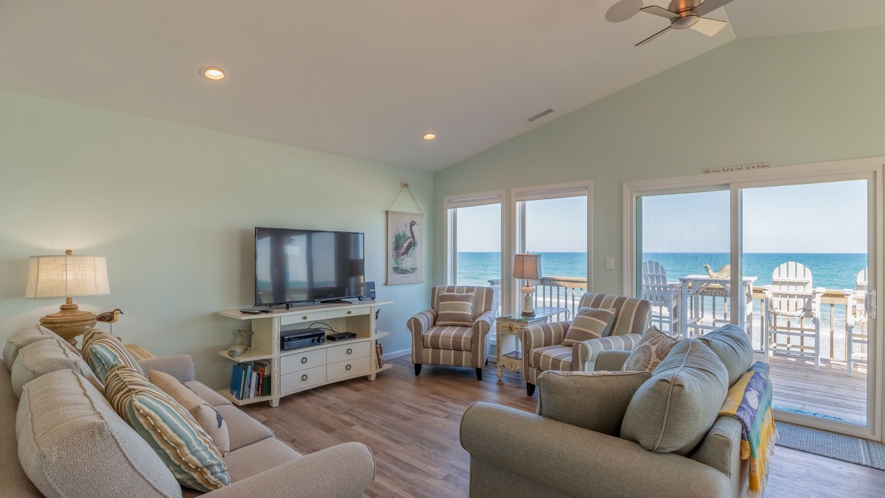 Photo of Livingroom in Ocean Ridge