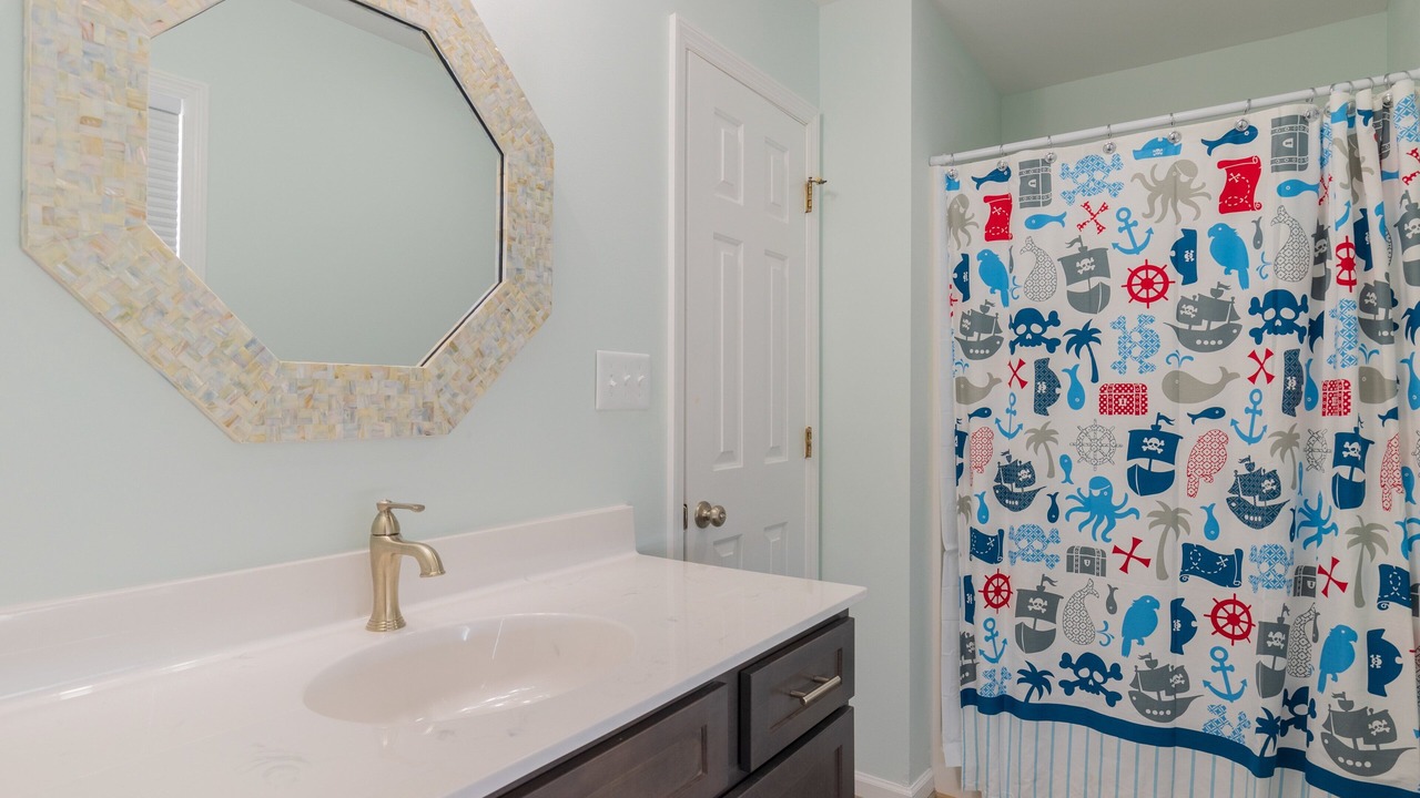 Photo of Bathroom in Ocean Ridge