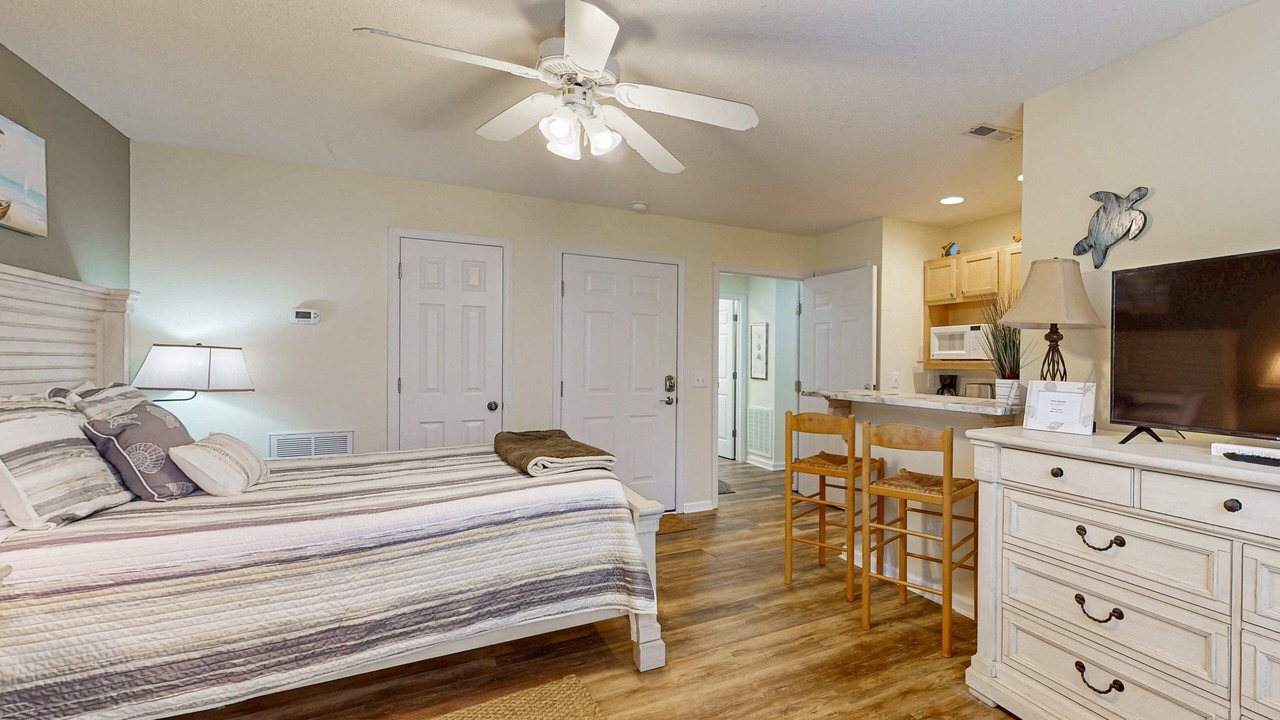 Photo of Bedroom in St. James