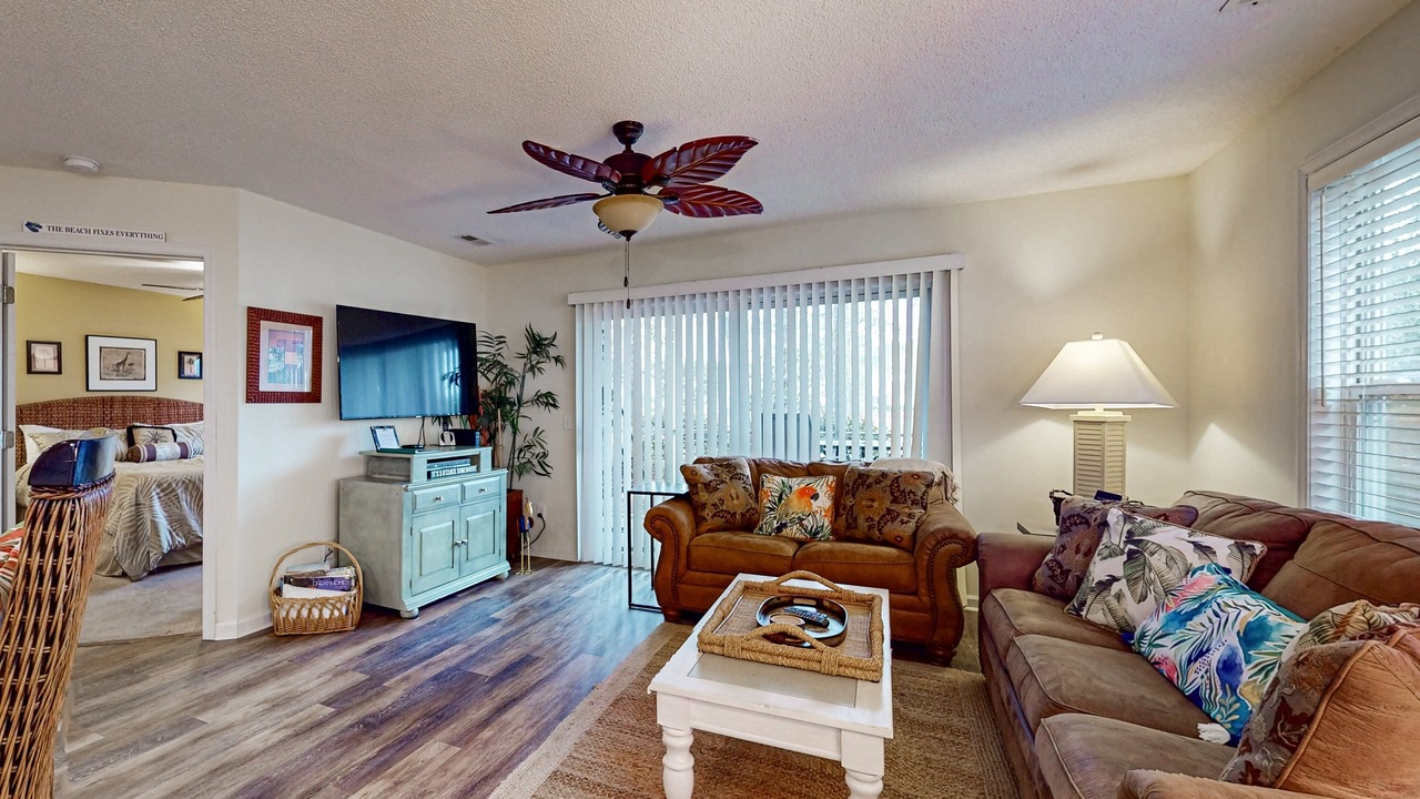 Photo of Livingroom in St. James