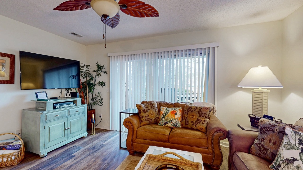 Photo of Livingroom in St. James