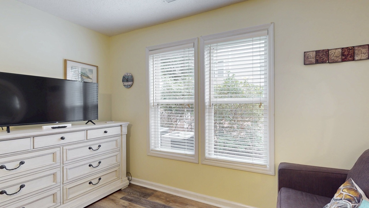 Photo of Livingroom in St. James
