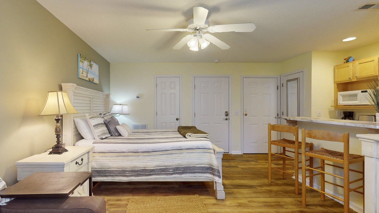 Photo of Bedroom in St. James