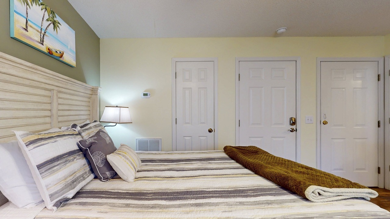 Photo of Bedroom in St. James