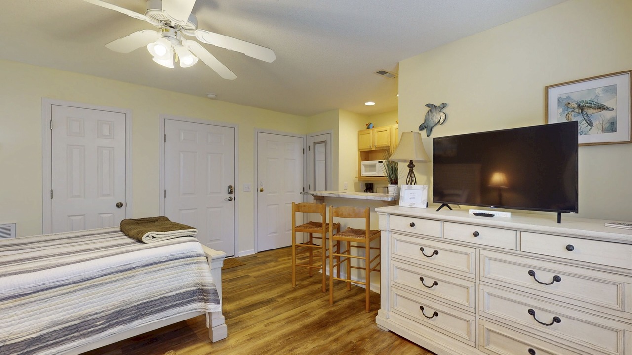 Photo of Bedroom in St. James