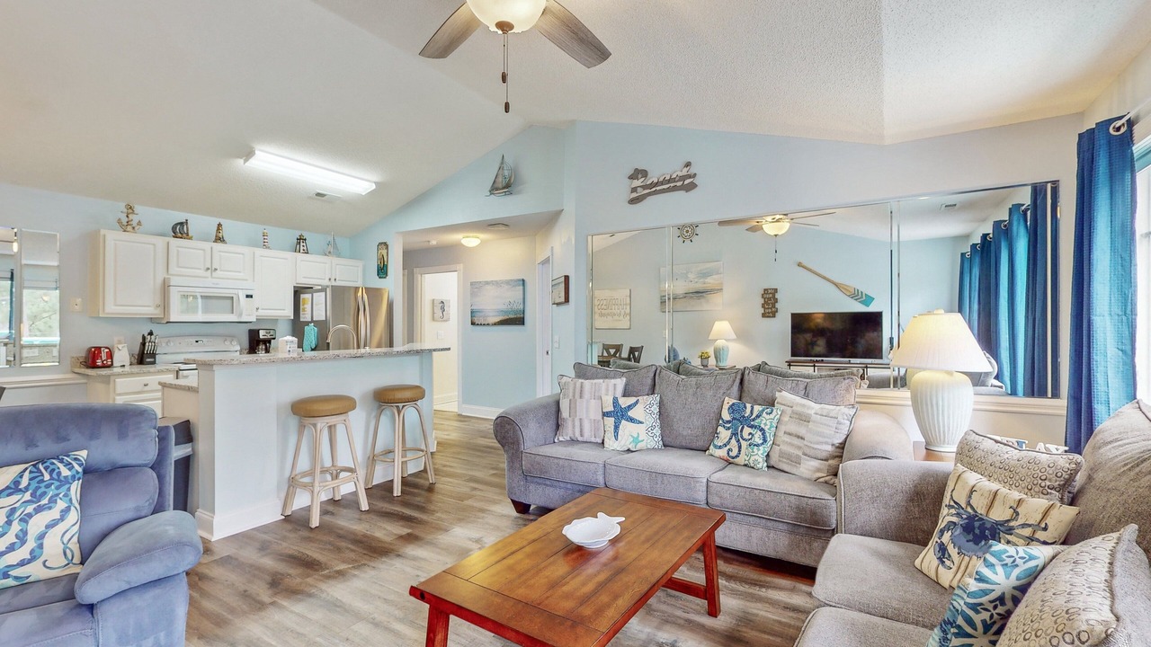 Photo of Livingroom in Calabash