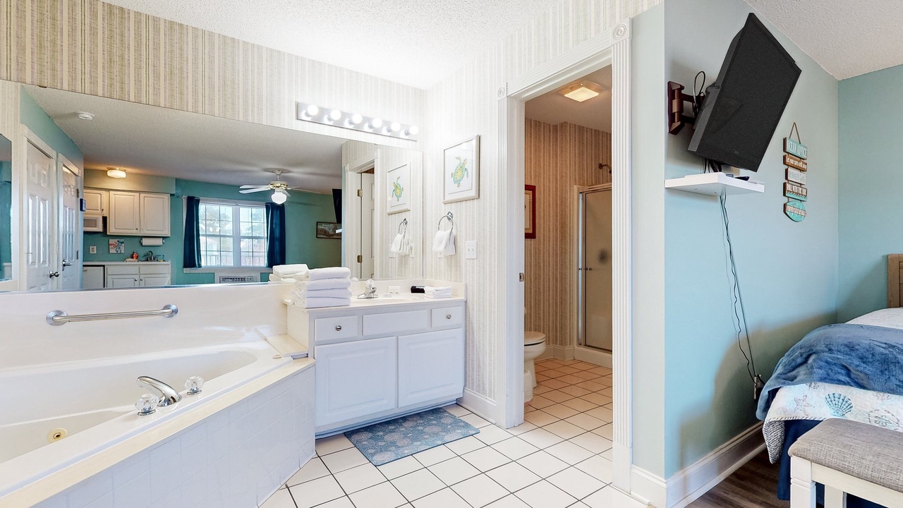 Photo of Bedroom in Calabash