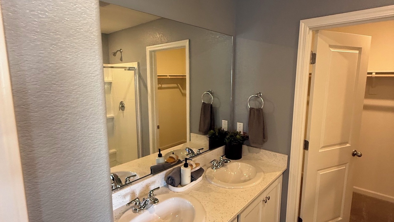 Photo of Bathroom in Lathrop