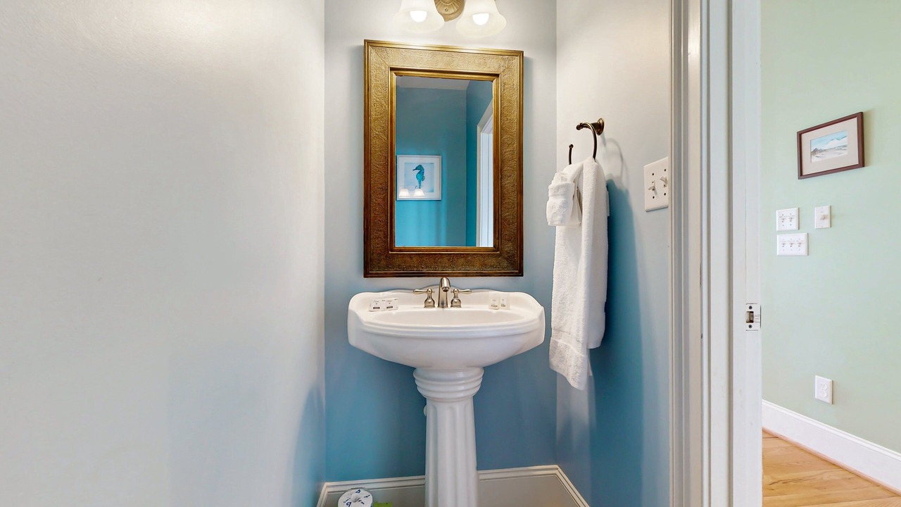Photo of Bathroom in Pine Knoll Shores