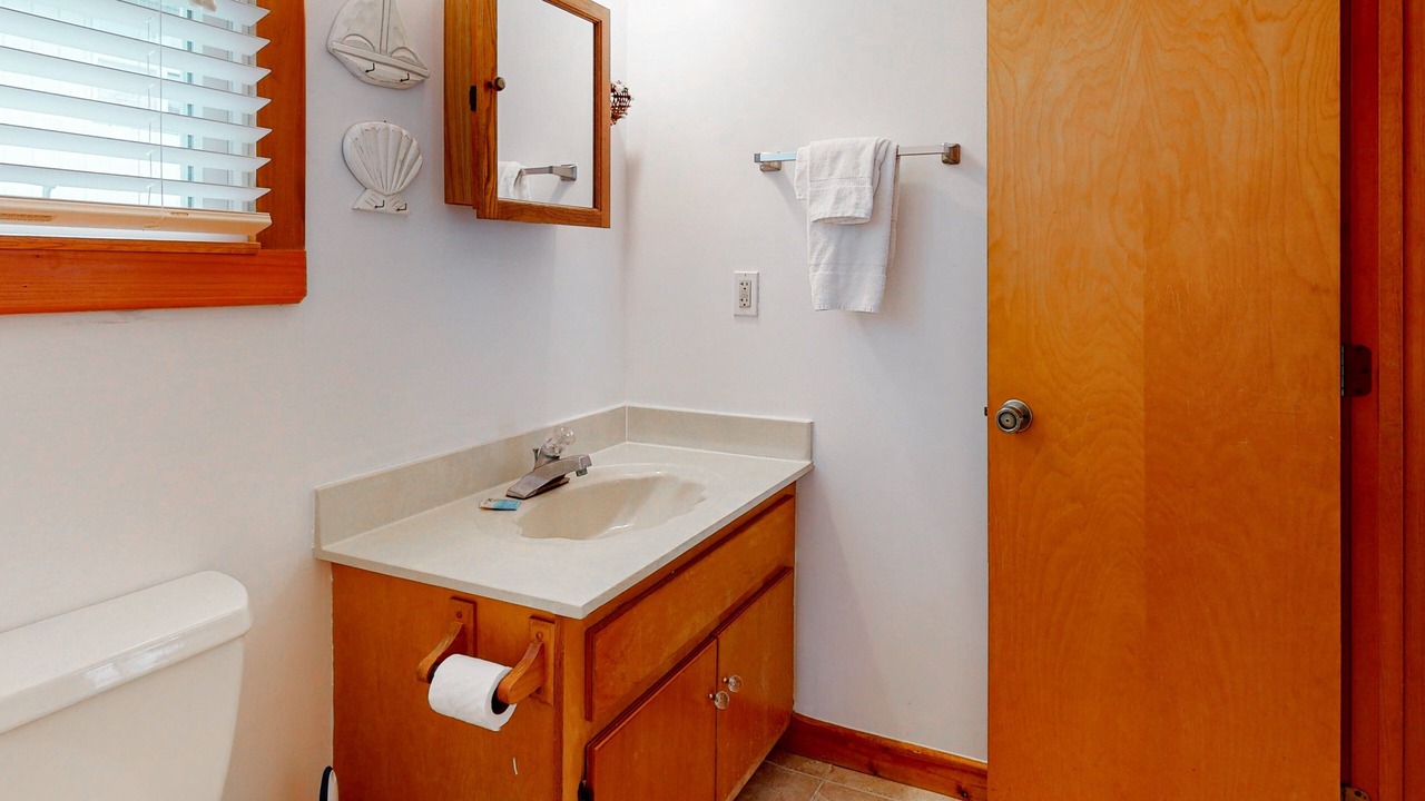 Photo of Bathroom in Brigands' Bay
