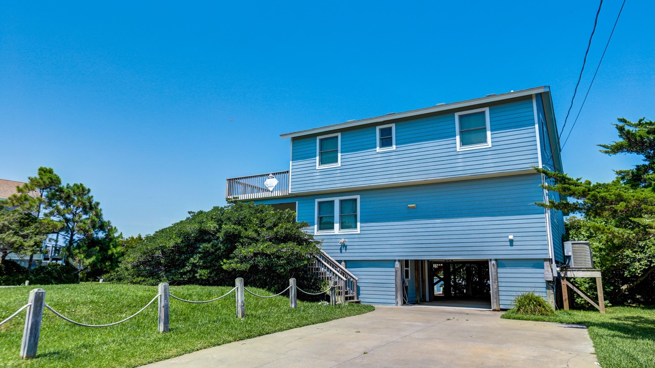 Photo of Outdoor in Brigands' Bay