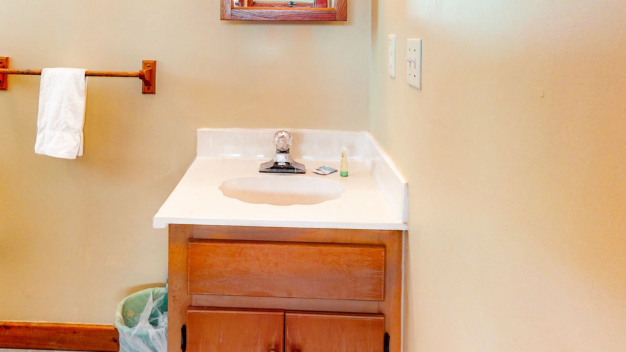 Photo of Bathroom in Brigands' Bay