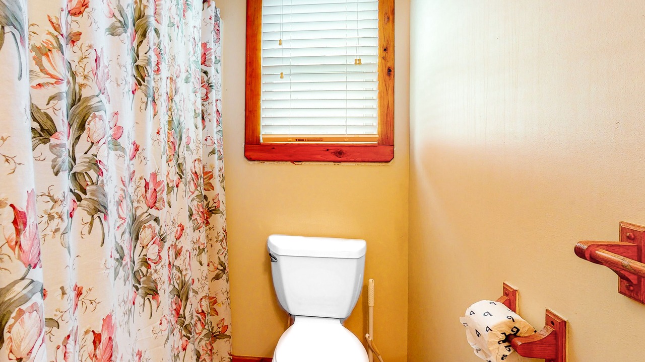 Photo of Bathroom in Brigands' Bay