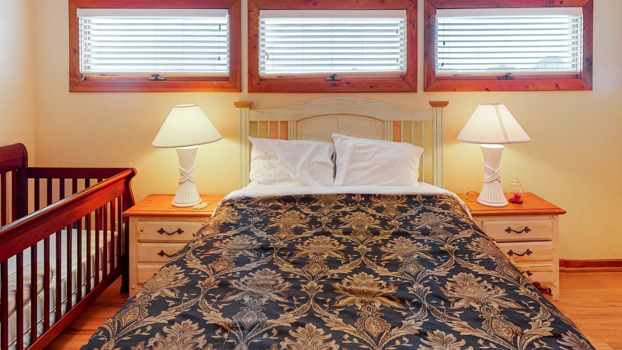 Photo of Bedroom in Brigands' Bay