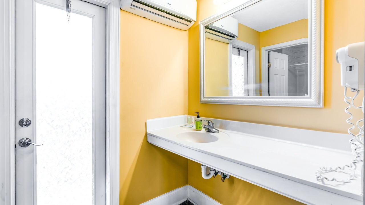 Photo of Bathroom in Surf City
