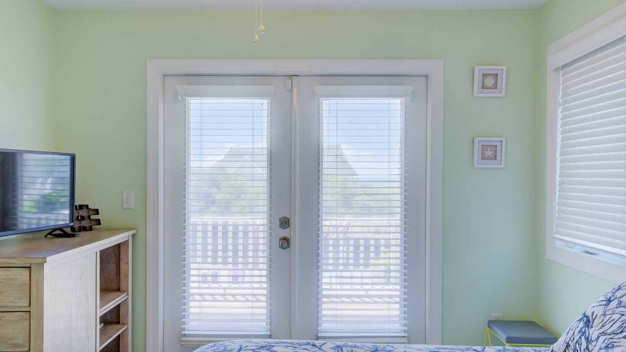 Photo of Bedroom in Village of Stump Sound
