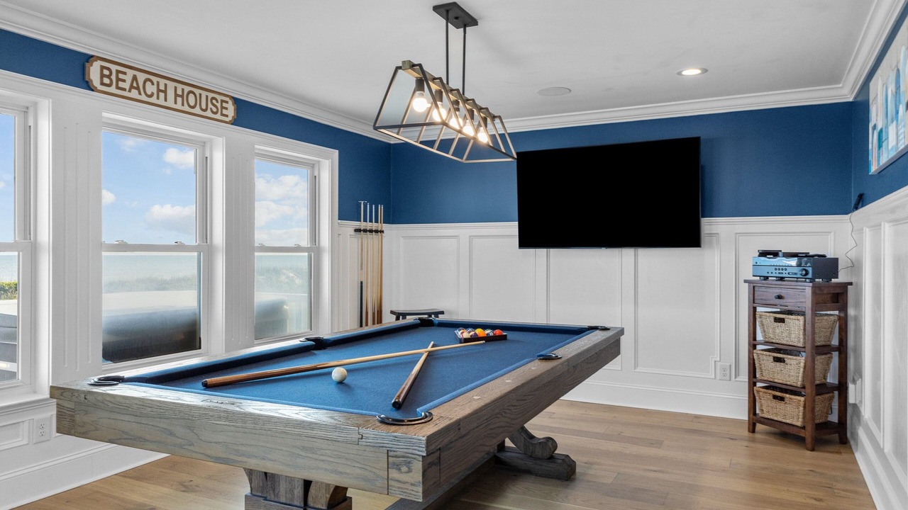 Photo of Bedroom in Atlantic Beach