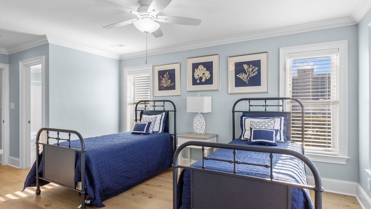 Photo of Bedroom in Atlantic Beach