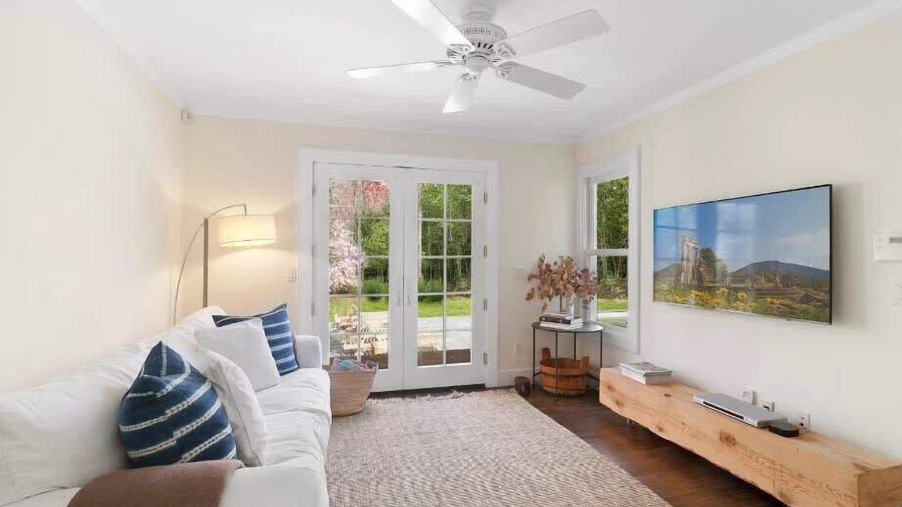 Photo of Livingroom in Bridgehampton