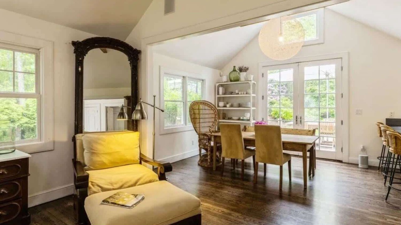 Photo of Livingroom in Bridgehampton